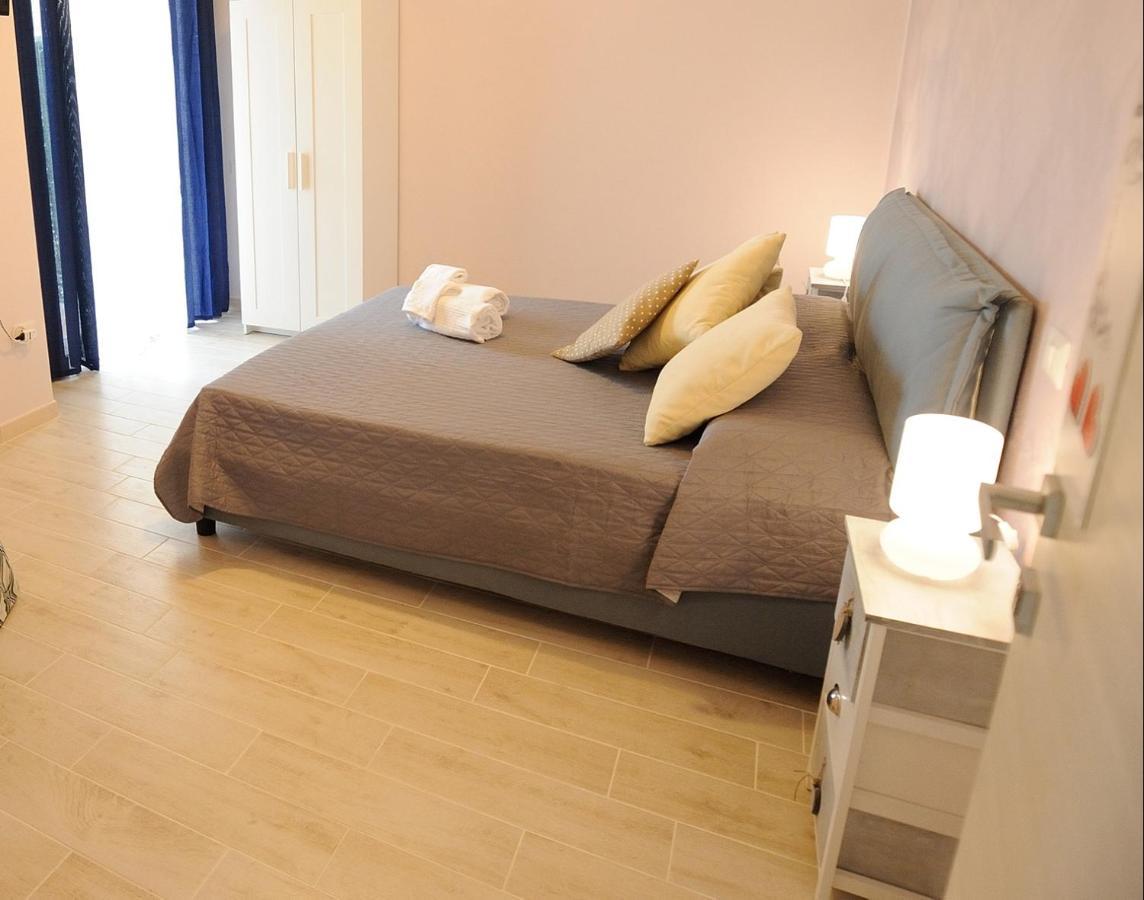 Arianna Bed and Breakfast Salerno Exteriör bild